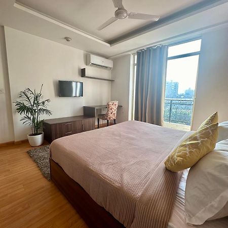 Flamingo Hotel Sector 67 I Studio Rooms I Ґурґаон Екстер'єр фото